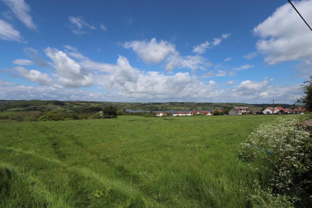 Cosy 1-Bedroom Cottage Next To Combe Lodge Venue Blagdon Exterior photo